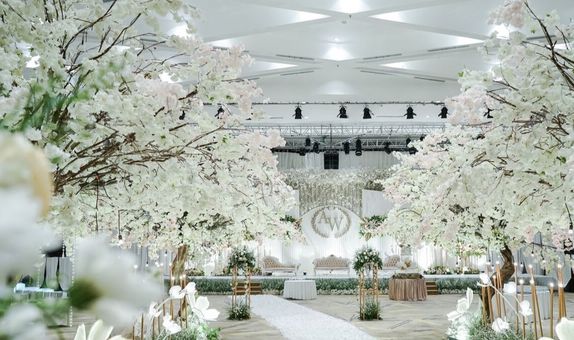 Nafiri Baywalk Pluit (Enchanted Package)