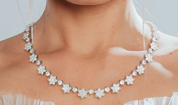 Rosana Set (6 Days Rental)