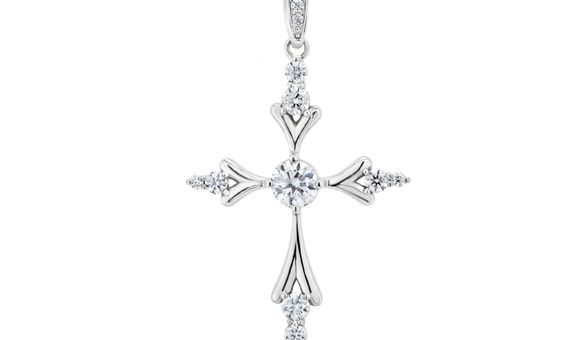 CROSS MY HEART PENDANT NECKLACE