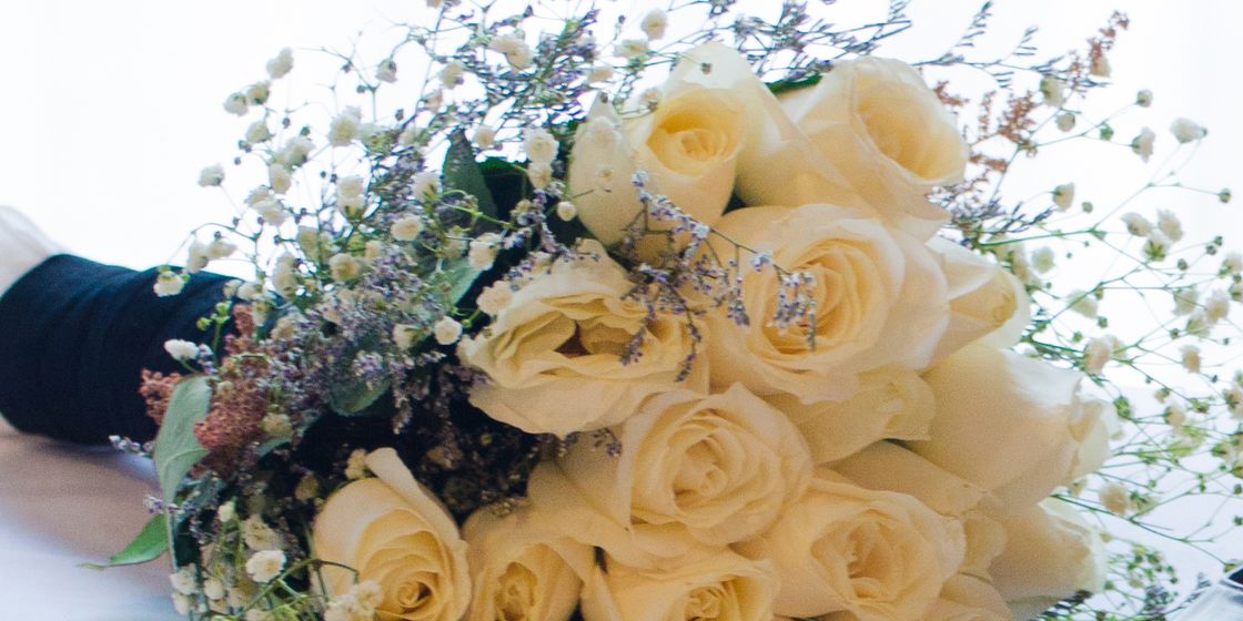 Dapatkan Gambar Hand Bouquet Boutonniere In Bridestory Store Terupdate oleh Cikimm.com