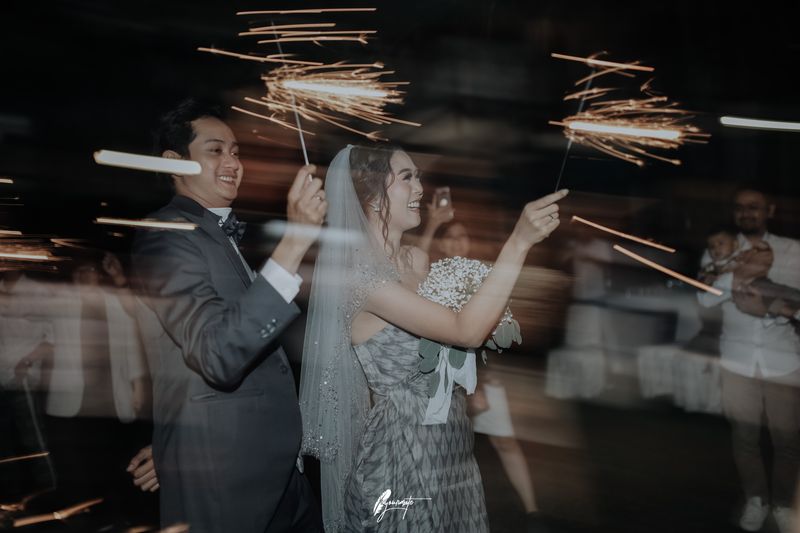 beautiful-intimate-wedding-undefined