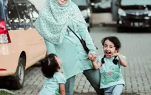 Family by R PHOTO STORY