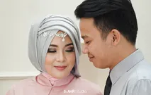 Prewedding Indoor Indra & Asri by AHR Studio