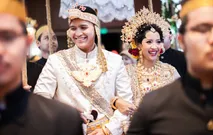 Annisa & Ipam by Maheswara