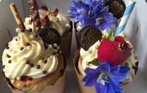 Petite Cakes by Cake & Wildflour