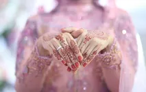 Beautiful Bride by Dewi Henna by Dewi Henna