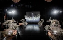 GLEN & IRENE by Classy Decor