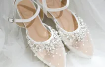 Transaparant with details wedding shoes by Helen Kunu by Kunu Looks