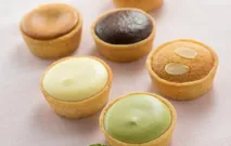 Signature Mini Cakes by Maqui's