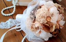 Brown Rustic Handbouquet by deluniq bride