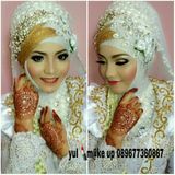 Yuli Makeup