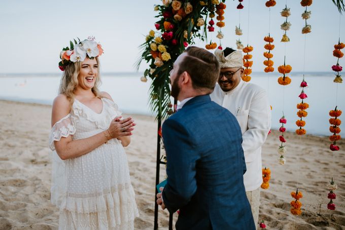 Tropical-themed wedding with Boho inspirations by Amora Bali Weddings - 020