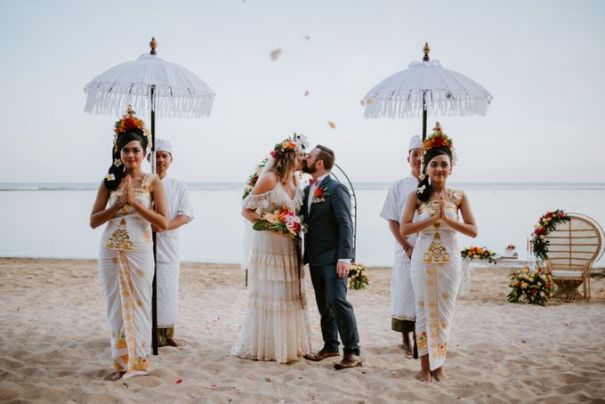 Tropical-themed wedding with Boho inspirations by Amora Bali Weddings - 025