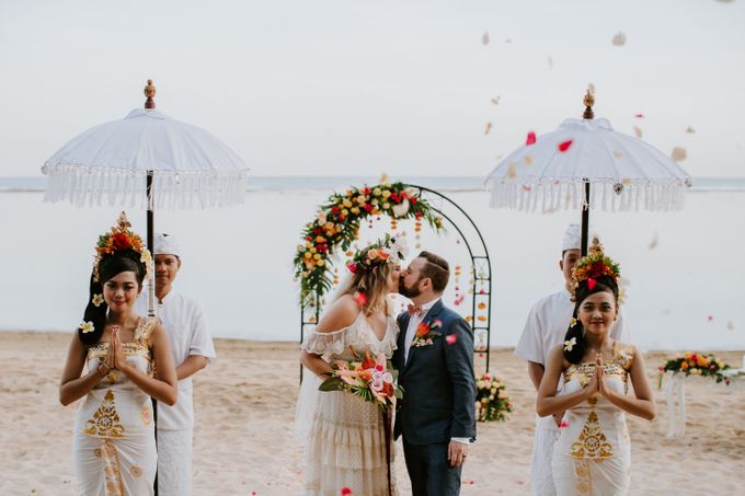 Tropical-themed wedding with Boho inspirations by Amora Bali Weddings - 038 Tropical-themed wedding with Boho inspirations by Amora Bali Weddings - 038