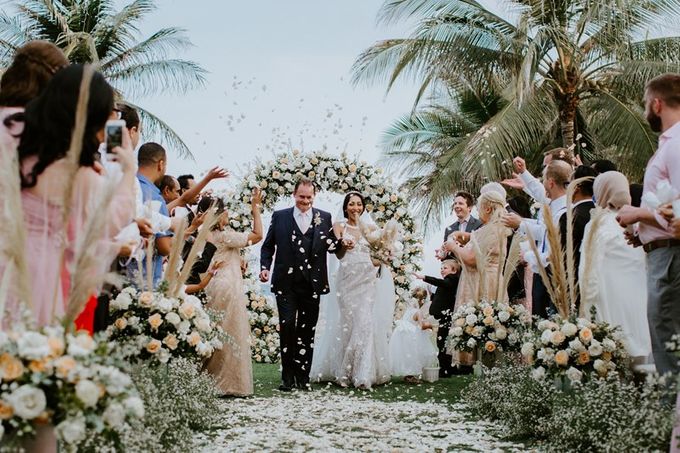 Wedding Kyomi & James by Bali Izatta Wedding Planner & Wedding Florist Decorator - 006 Wedding Kyomi & James by Bali Izatta Wedding Planner & Wedding Florist Decorator - 006