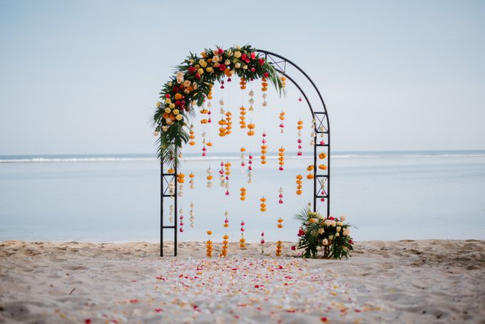 Tropical-themed wedding with Boho inspirations by Amora Bali Weddings - 012 Tropical-themed wedding with Boho inspirations by Amora Bali Weddings - 012