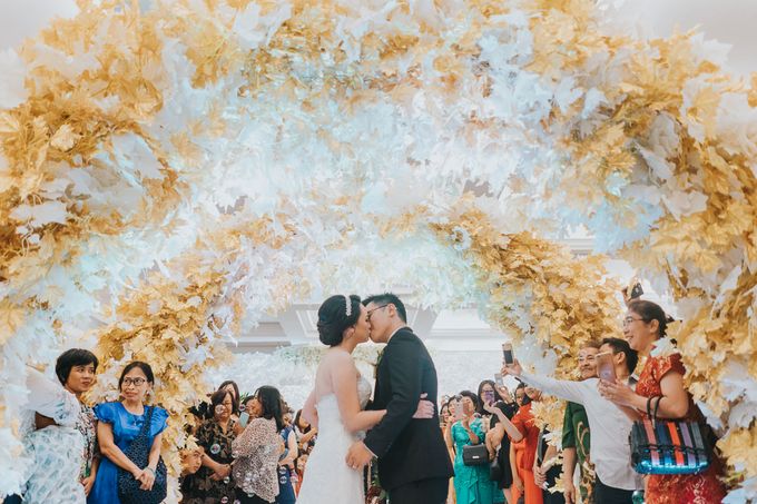 Isabella & Andri Wedding Highlight by IKK Wedding Planner - 015 Isabella & Andri Wedding Highlight by IKK Wedding Planner - 015