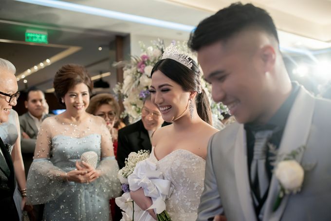 Hyatt - Amandio & Debby Supit by Maestro Wedding Organizer - 048