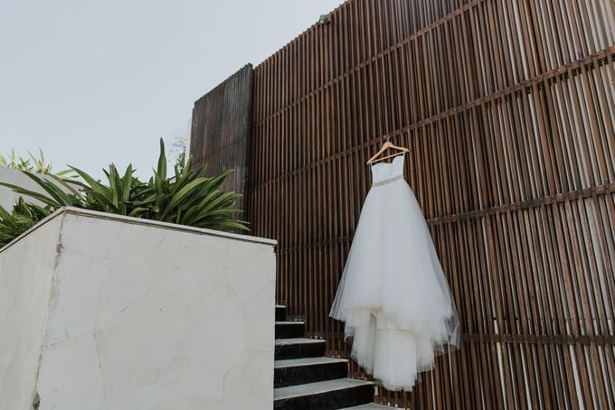 Elopement: Joicy & Rene Wedding at Villa Latitude by Mariyasa - 006 Elopement: Joicy & Rene Wedding at Villa Latitude by Mariyasa - 006