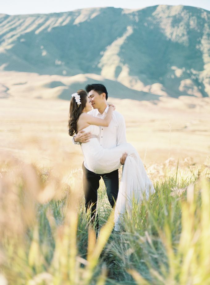 Alpha & Monicha Engagement by Arta Photo - 030 Alpha & Monicha Engagement by Arta Photo - 030