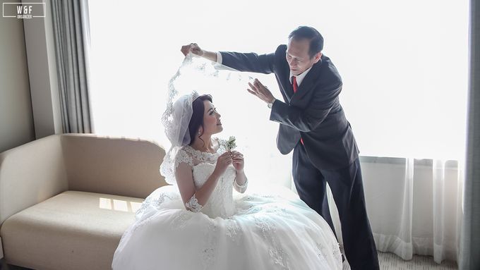 Courtesy Of Aris Amelia By William Friends Bridestory Com