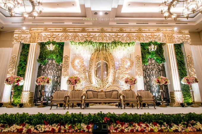 Glamour Javanese Carriage by Joelle Decoration - 001 Glamour Javanese Carriage by Joelle Decoration - 001