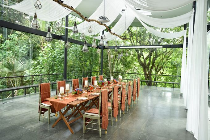 Minangkabau Traditional wedding set up at The Glass House by Tirtha Bridal - 001 Minangkabau Traditional wedding set up at The Glass House by Tirtha Bridal - 001