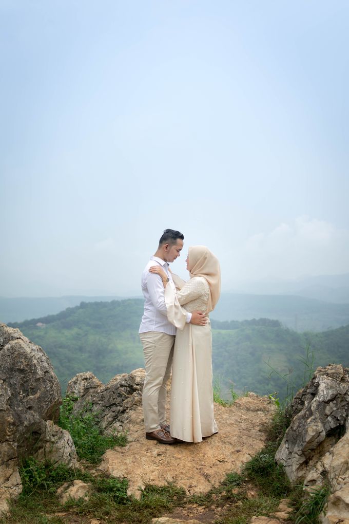 Foto pre wedding Hanam dan Dini by Weddingscape - 002