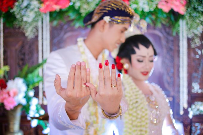 Ayik & Yudha Wedding by Faust Photography - 024