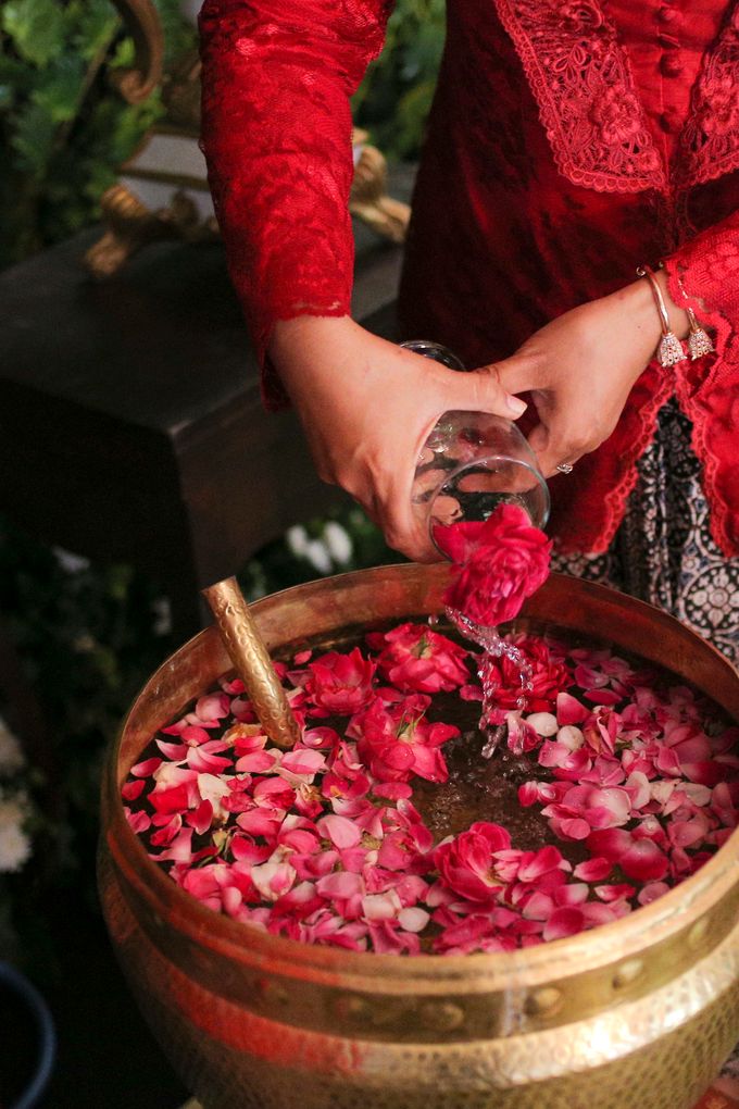 Ayik & Yudha Wedding by Faust Photography - 006 Ayik & Yudha Wedding by Faust Photography - 006