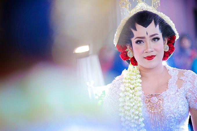 Ayik & Yudha Wedding by Faust Photography - 019