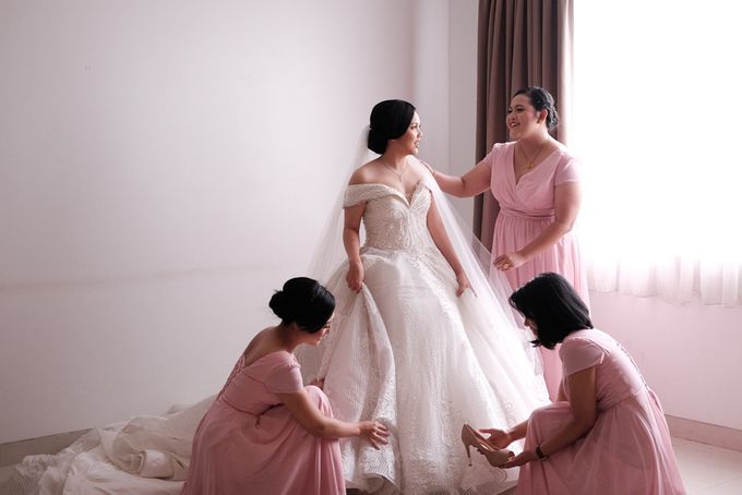 Adri & Teresia Wedding by deVOWed Wedding & Event Planner - 002