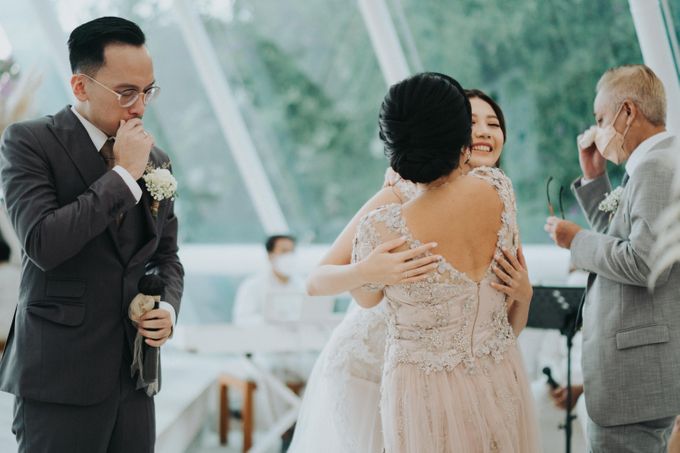 Intimate Wedding of Bernhard & Amandari - Wedding Ceremony by Vilia Wedding Planner - 016 Intimate Wedding of Bernhard & Amandari - Wedding Ceremony by Vilia Wedding Planner - 016