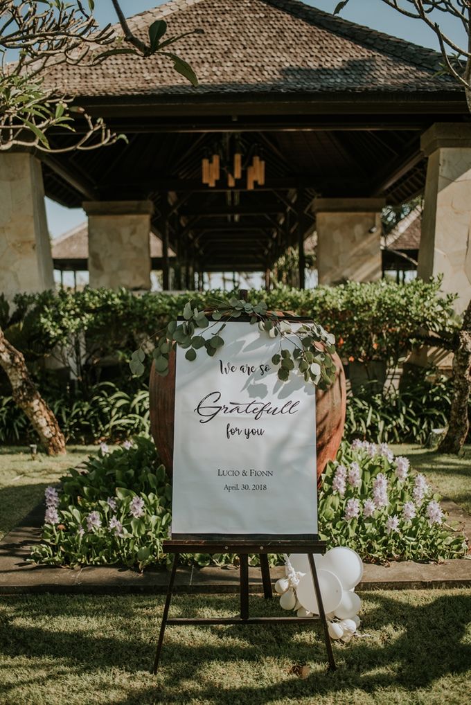 Bali Greenery Rustic with Boho Touch Wedding Decoration by Eurasia Wedding - 003 Bali Greenery Rustic with Boho Touch Wedding Decoration by Eurasia Wedding - 003