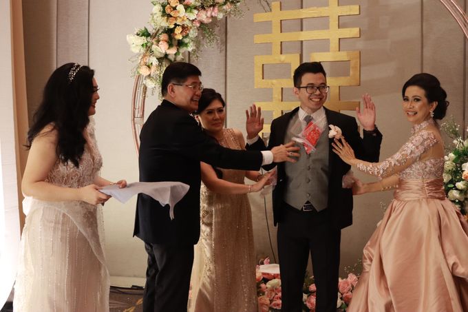 Lounge Jazz wedding band at Double Tree Jakarta by Double V Entertainment by Double V Entertainment - 022 Lounge Jazz wedding band at Double Tree Jakarta by Double V Entertainment by Double V Entertainment - 022