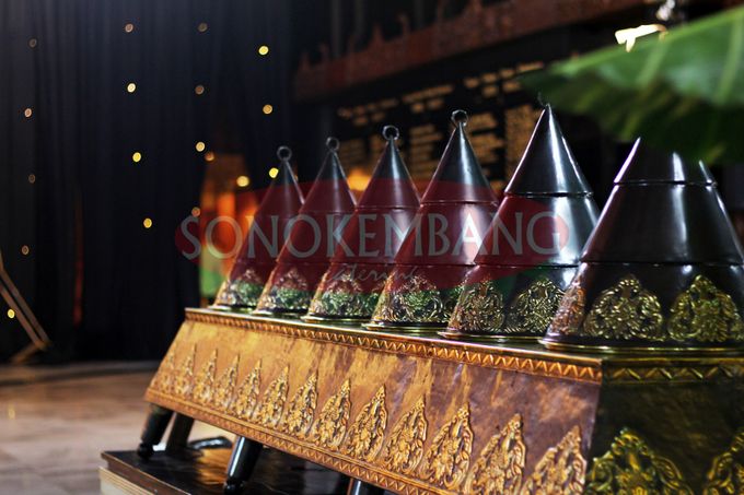 The wedding of Mbak Dian & Mas Ernan at Gedung Sasono Utomo by Sonokembang Catering - 001 The wedding of Mbak Dian & Mas Ernan at Gedung Sasono Utomo by Sonokembang Catering - 001