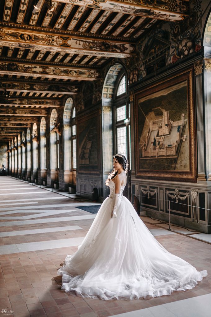 Exclusive Paris Pre Wedding Photo Shoot at Chateau de Fontainebleau by Février Photography | Paris Photographer - 009 Exclusive Paris Pre Wedding Photo Shoot at Chateau de Fontainebleau by Février Photography | Paris Photographer - 009