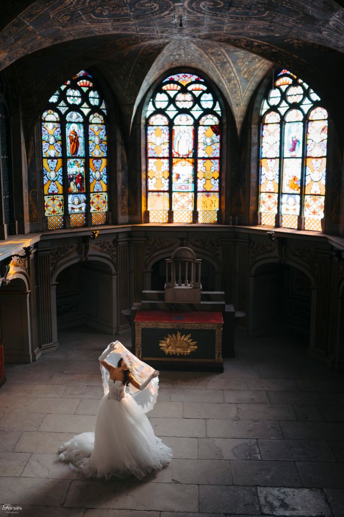 Exclusive Paris Pre Wedding Photo Shoot at Chateau de Fontainebleau by Février Photography | Paris Photographer - 007 Exclusive Paris Pre Wedding Photo Shoot at Chateau de Fontainebleau by Février Photography | Paris Photographer - 007