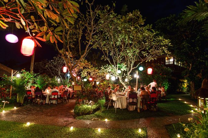 Dreamy Beach and Garden Wedding by D'studio Photography Bali - 011 Dreamy Beach and Garden Wedding by D'studio Photography Bali - 011