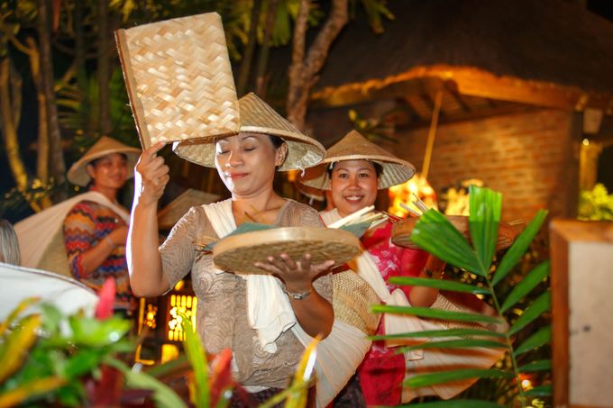 Dreamy Beach and Garden Wedding by D'studio Photography Bali - 012 Dreamy Beach and Garden Wedding by D'studio Photography Bali - 012