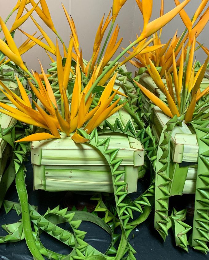 Balinese Floral Centrepieces by Make A Scene! Bali - 013 Balinese Floral Centrepieces by Make A Scene! Bali - 013