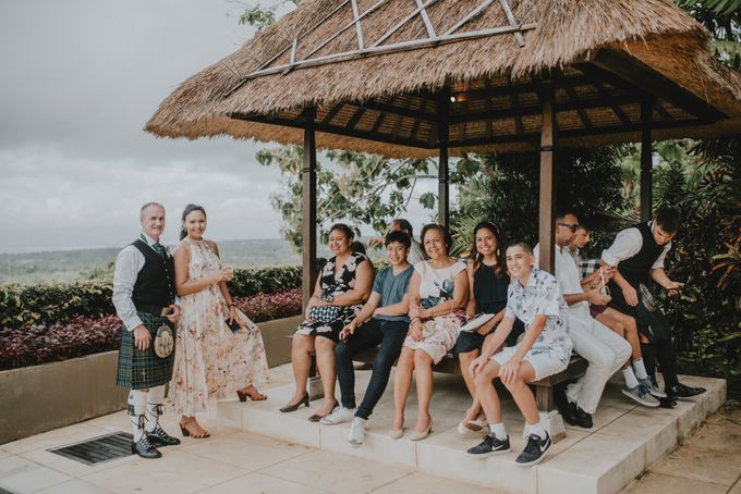 The Wedding Of Lindsay Aston By Varawedding Bridestory Com