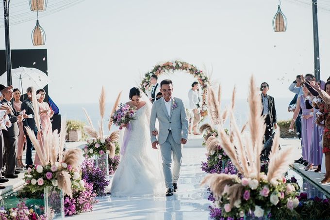 Soft Purple & Lavender Decoration Wedding by Bali Izatta Wedding Planner & Wedding Florist Decorator - 002 Soft Purple & Lavender Decoration Wedding by Bali Izatta Wedding Planner & Wedding Florist Decorator - 002
