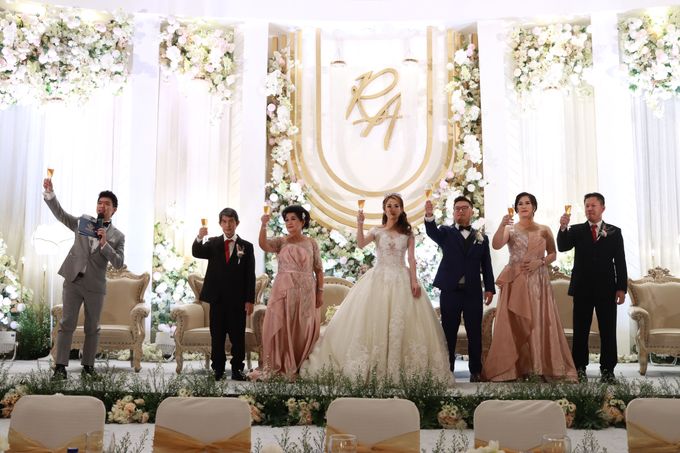 Entertainment Jazz Wedding JW Marriott Jakarta - Double V Entertainment by EIFFEL CAKE - 017 Entertainment Jazz Wedding JW Marriott Jakarta - Double V Entertainment by EIFFEL CAKE - 017
