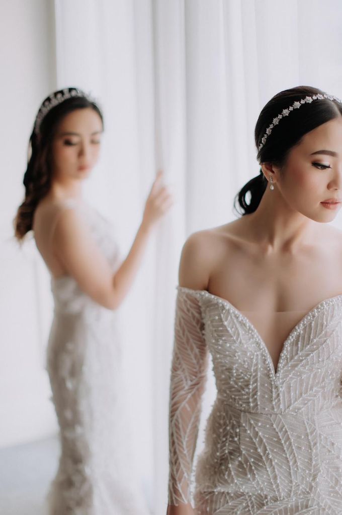 Wedding Gown by NOMA Jewelry & Accessories - 003 Wedding Gown by NOMA Jewelry & Accessories - 003