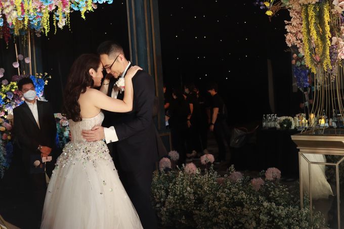 MC Wedding Intimate At Double Tree by Hilton Jakarta - Anthony Stevven by Levine Decoration - 004 MC Wedding Intimate At Double Tree by Hilton Jakarta - Anthony Stevven by Levine Decoration - 004