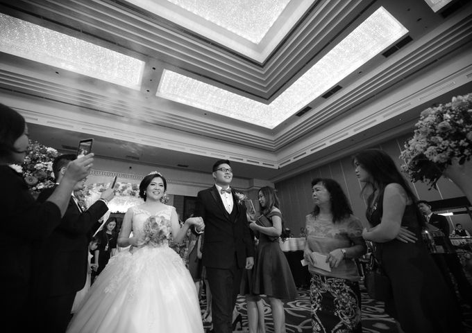 Stecy & Mega Wedding by MariMoto Productions - 002 Stecy & Mega Wedding by MariMoto Productions - 002