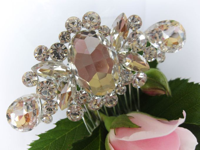 Bridal Hair Comb by Pamela Falli - 005 Bridal Hair Comb by Pamela Falli - 005