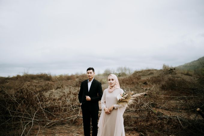 Prewedding outdoor session Bagus and Ayi by Alethaproject - 007 Prewedding outdoor session Bagus and Ayi by Alethaproject - 007