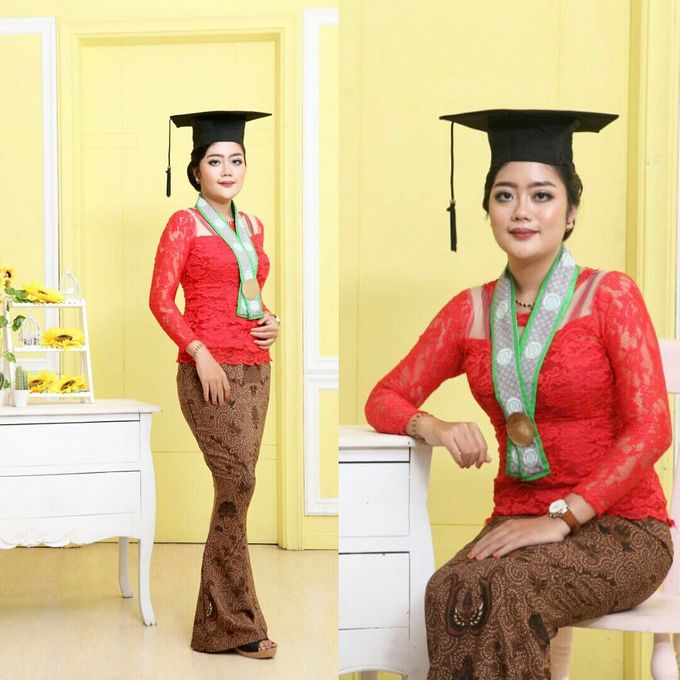 Makeup Wisuda by Aisyabrillianti Makeup - 001